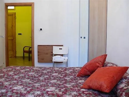 A Beautiful Florencia Bed and breakfast